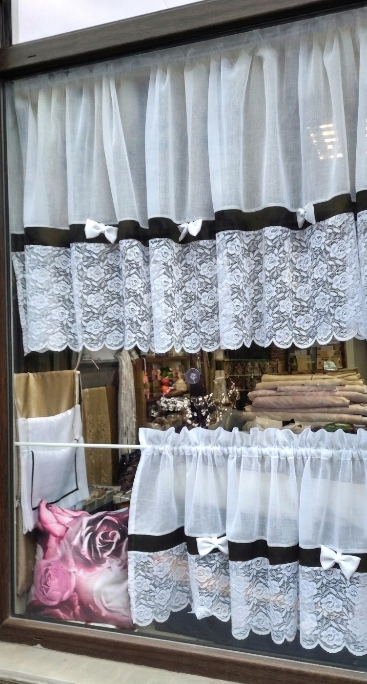 Nitka Firany — salon firan i zasłon w Chorzowie